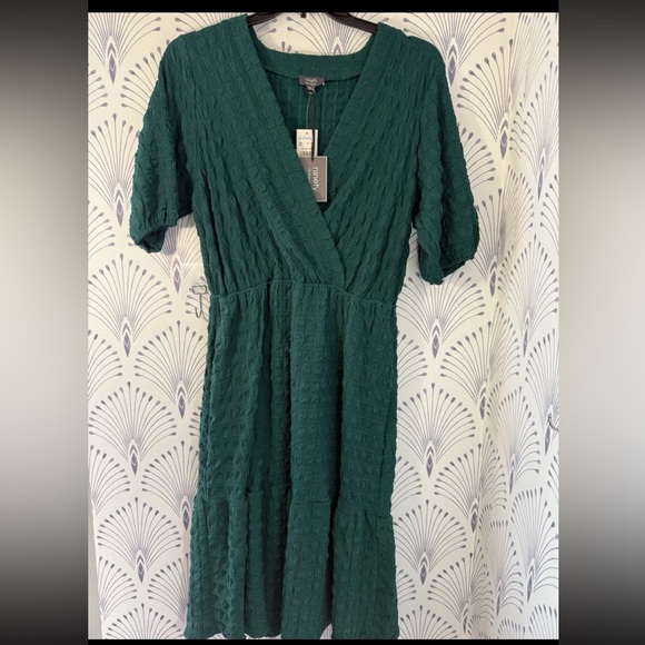 Ninety Forest Green Textured Midi Dress - Picture 3 of 3
